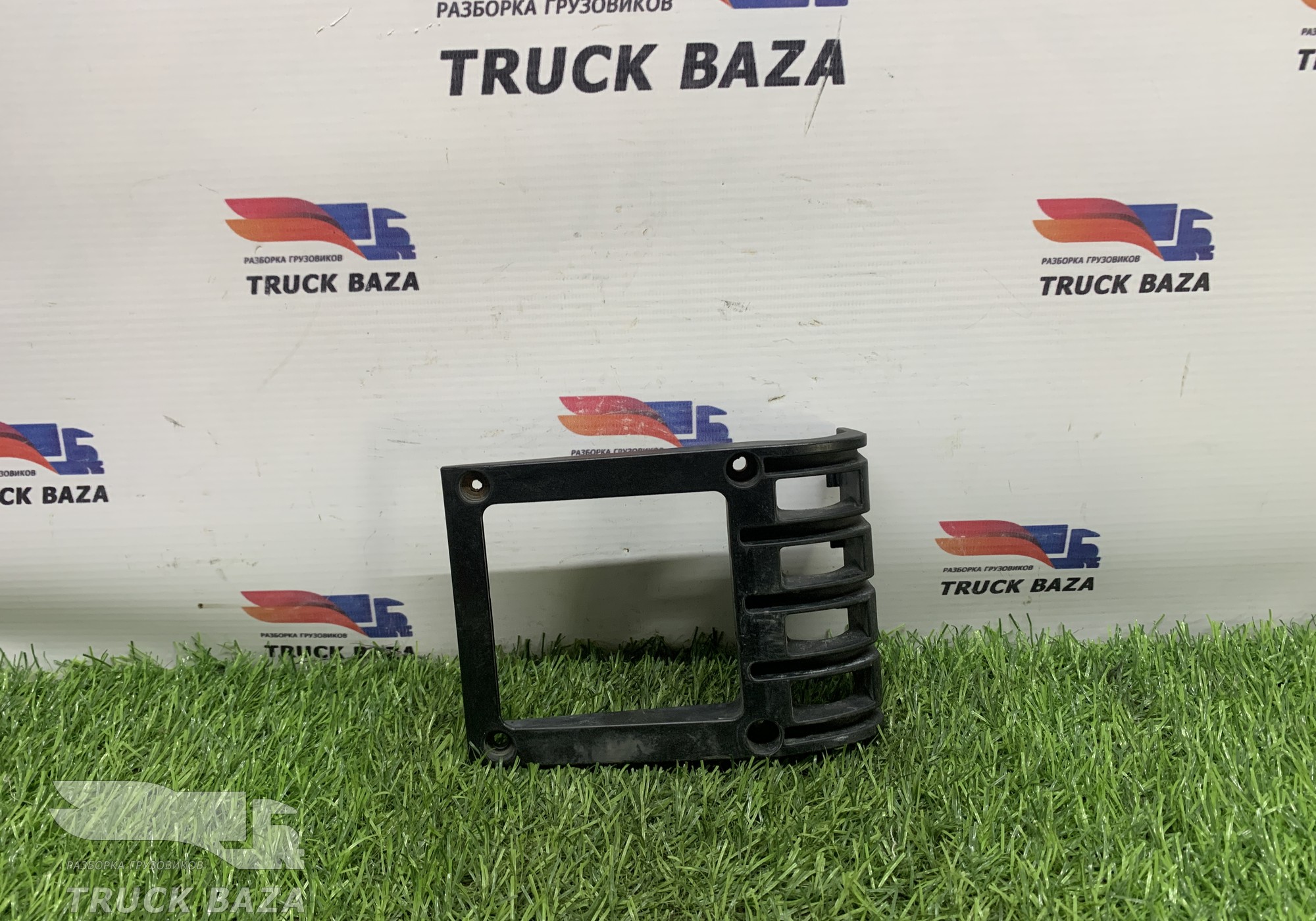 81637310375 Кронштейн зеркала прижимной для Man TGX