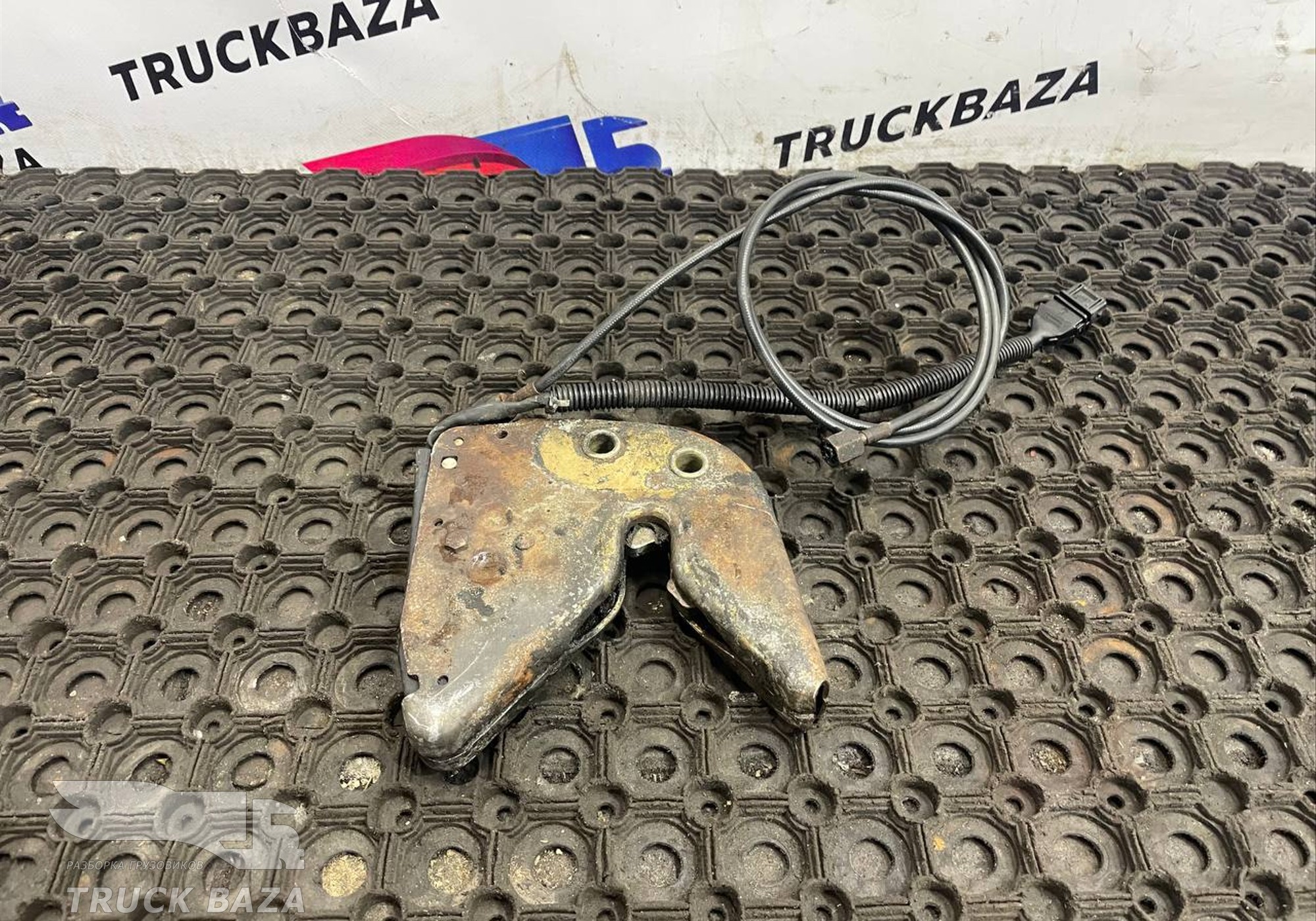 A9303100083 Подвеска и подъем кабины для Mercedes-Benz