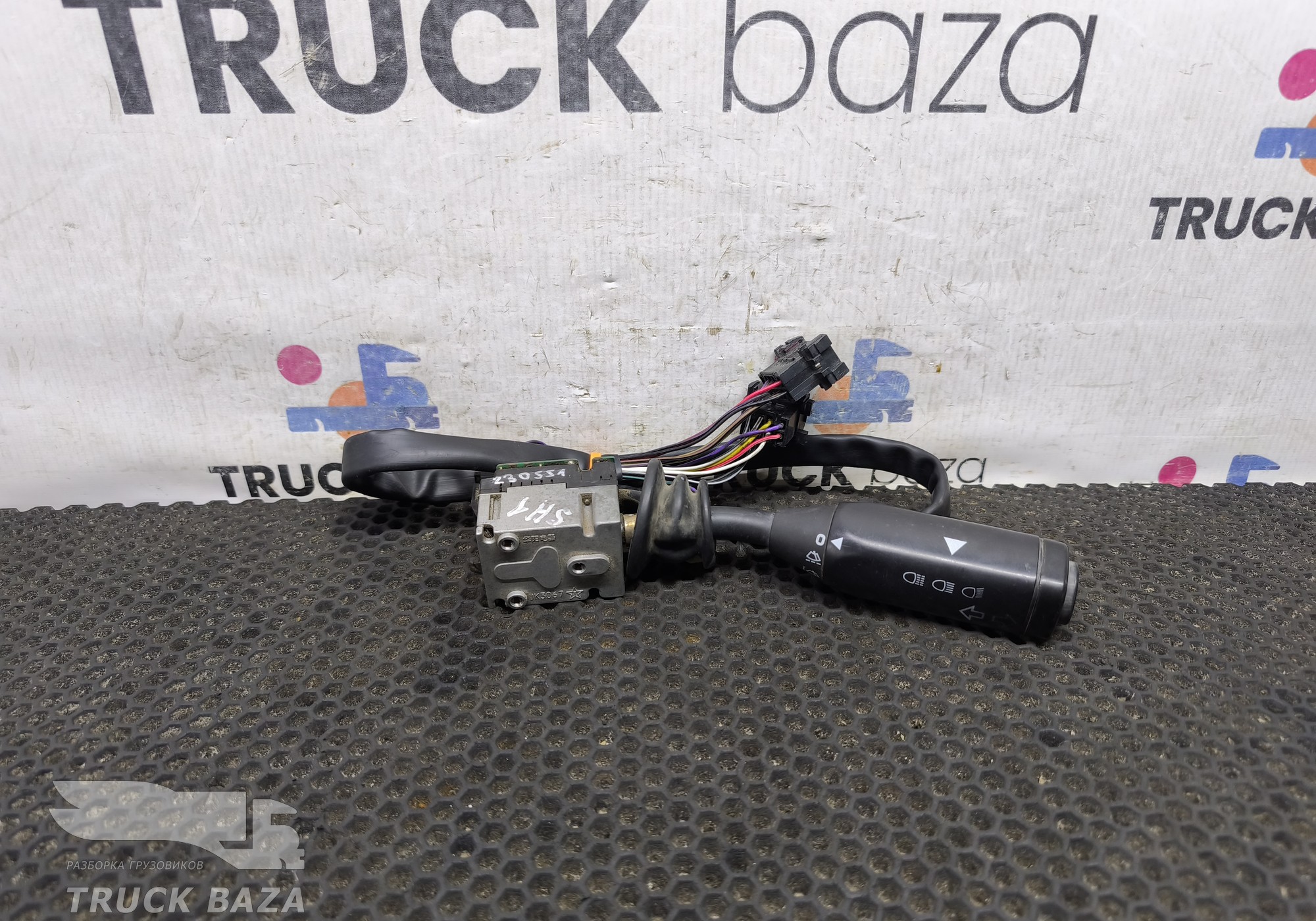 81255090124 Переключатель подрулевой левый для Shacman F3000 (с 2009)