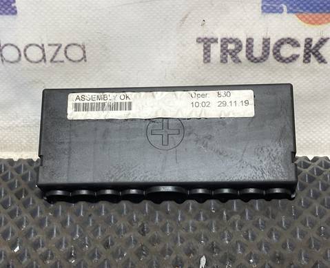 2141033 Крышка блока предохранителей для КАМАЗ 5490 (с 2013)