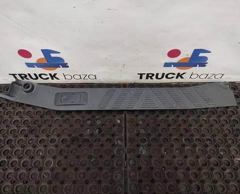 9606844121 Накладка порога левая для Mercedes-Benz Actros New Actros MP4 (с 2011)