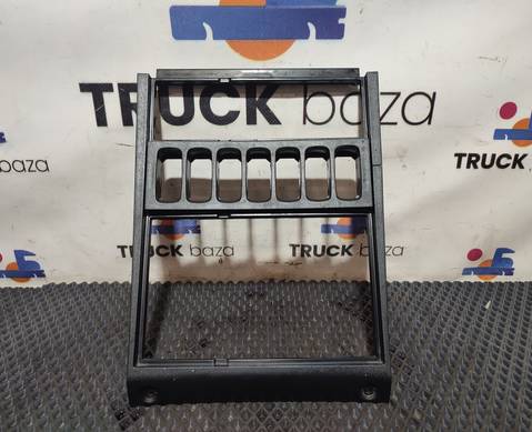 1425835 Рамка монтажной панели