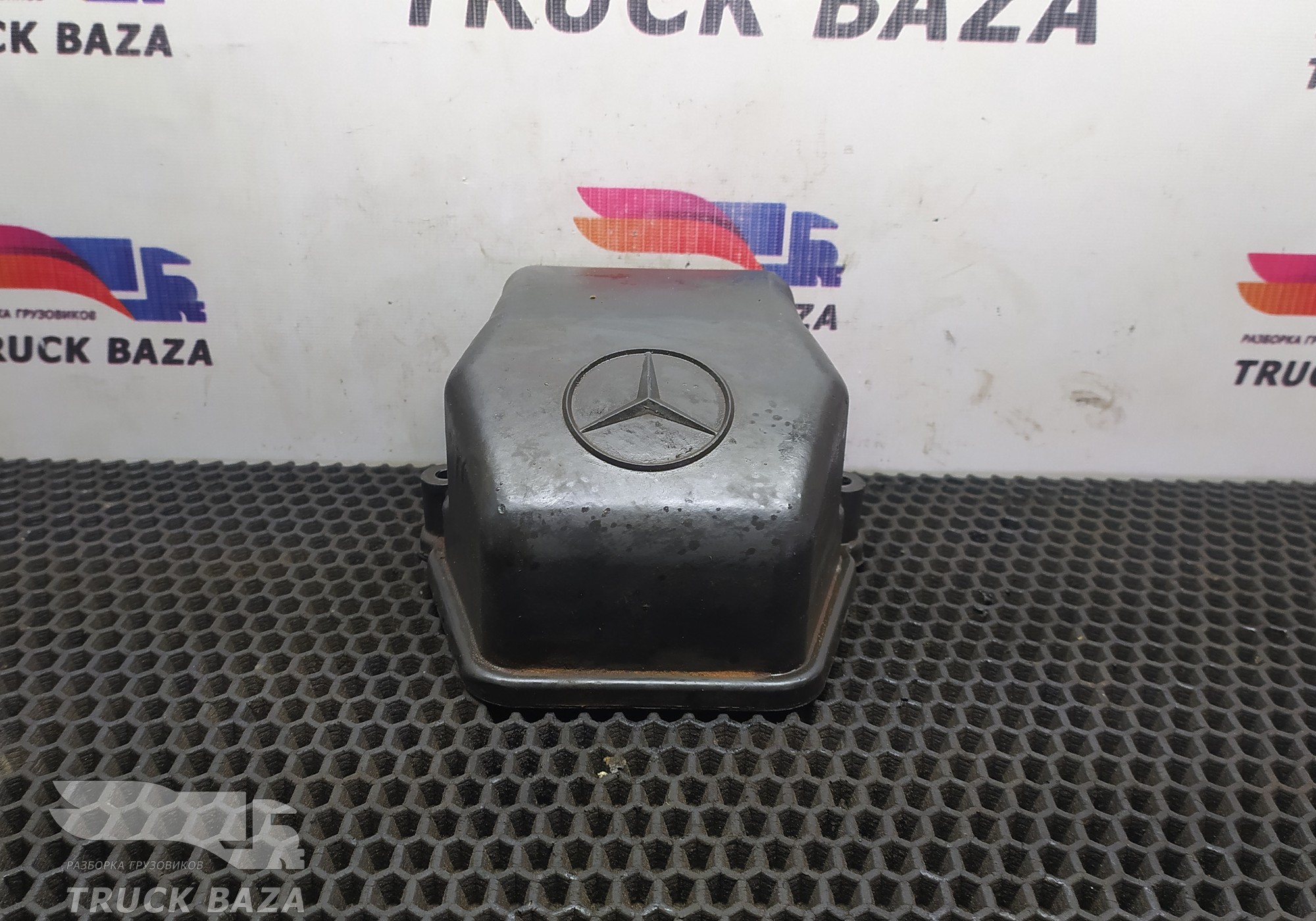 A4570100930 Крышка ГБЦ клапанная для Mercedes-Benz Axor I (с 2001 по 2004)