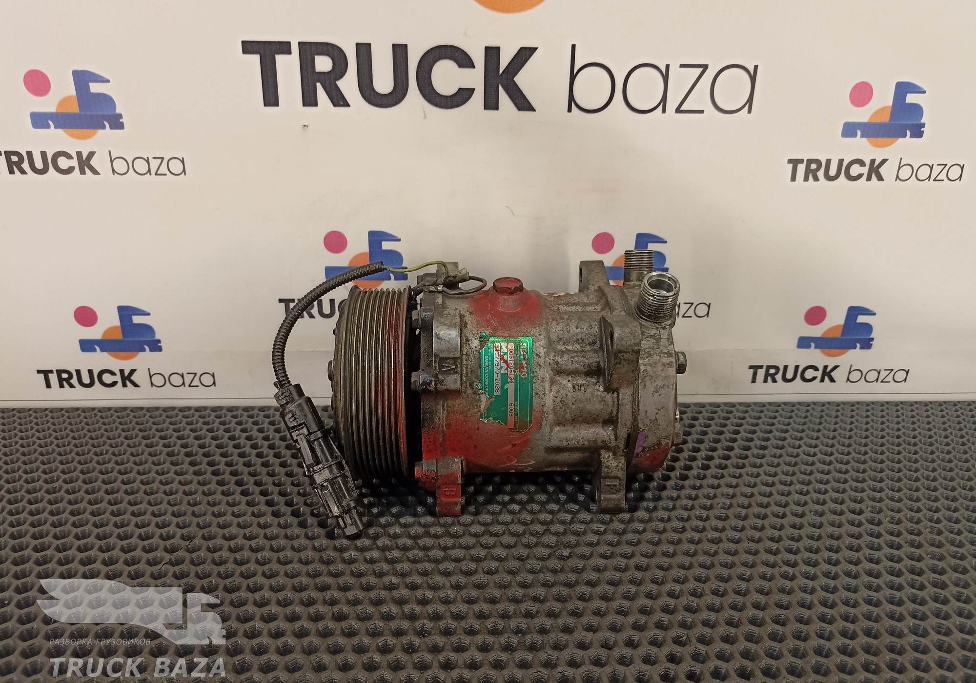 51779707028 Компрессор кондиционера для Man TGX I (с 2007)