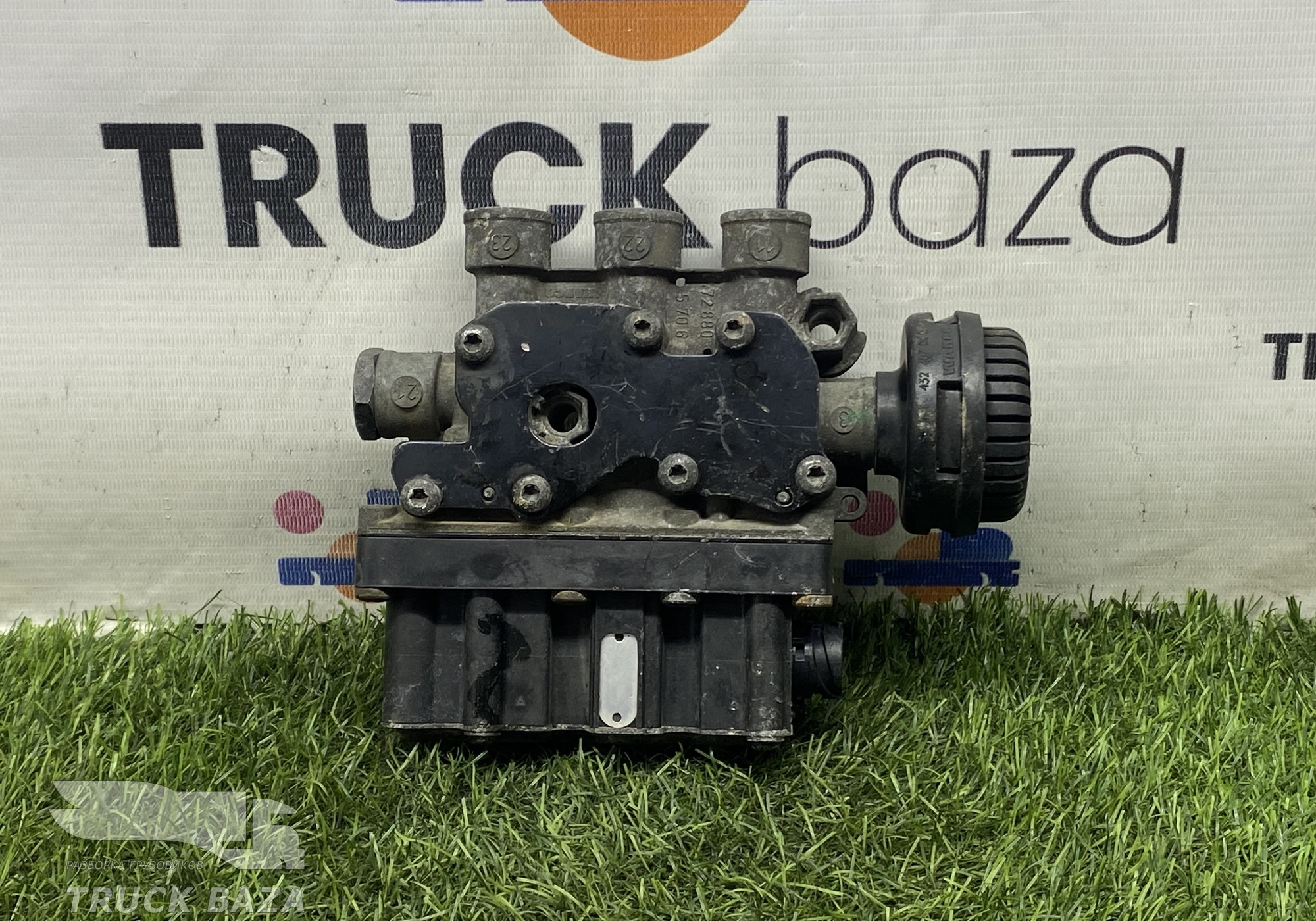 81259026238 Кран уровня пола главный