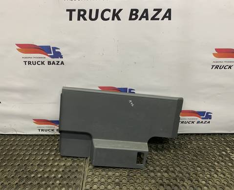 82280828 Накладка инструментального ящика правого для Renault T (с 2013)