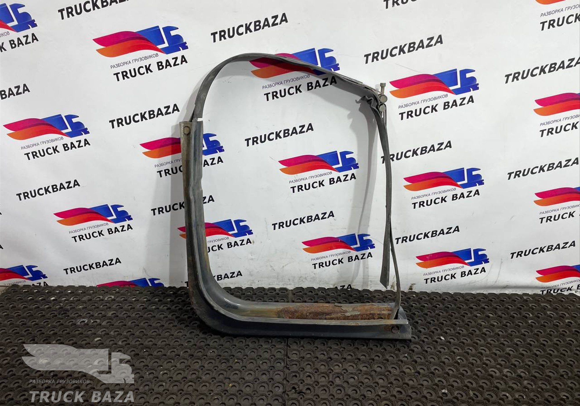 1528910 Кронштейн топливного бака для Scania