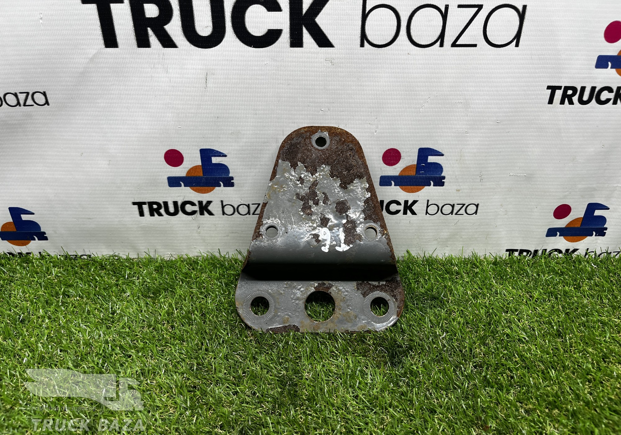 712W517150039 Кронштейн клапана управления прицепом для Sinotruk Sitrak C7H