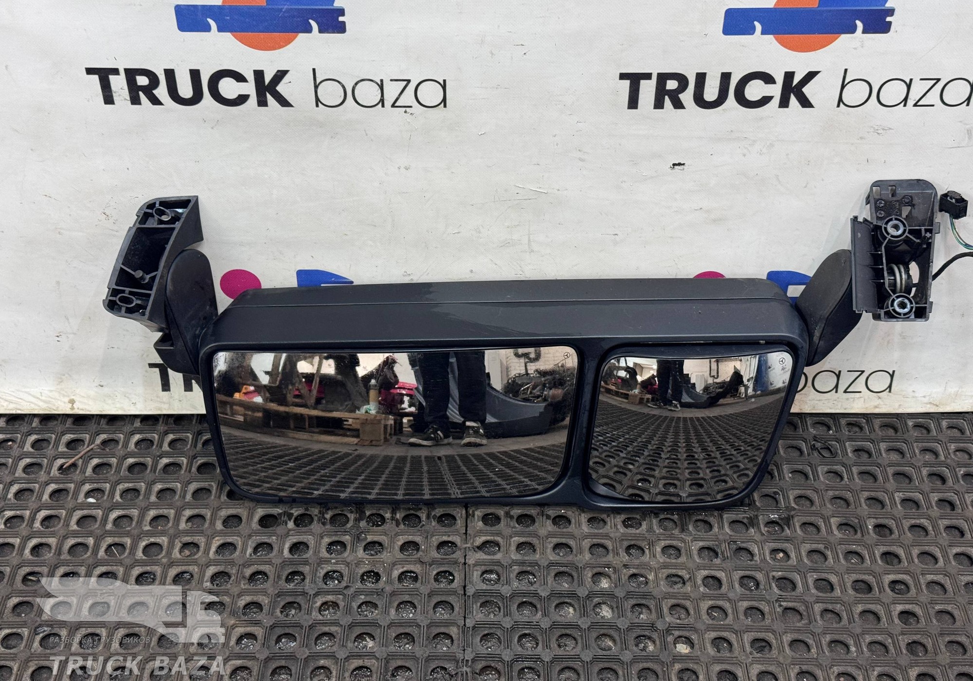 A9608101619 Зеркало заднего вида боковое левое