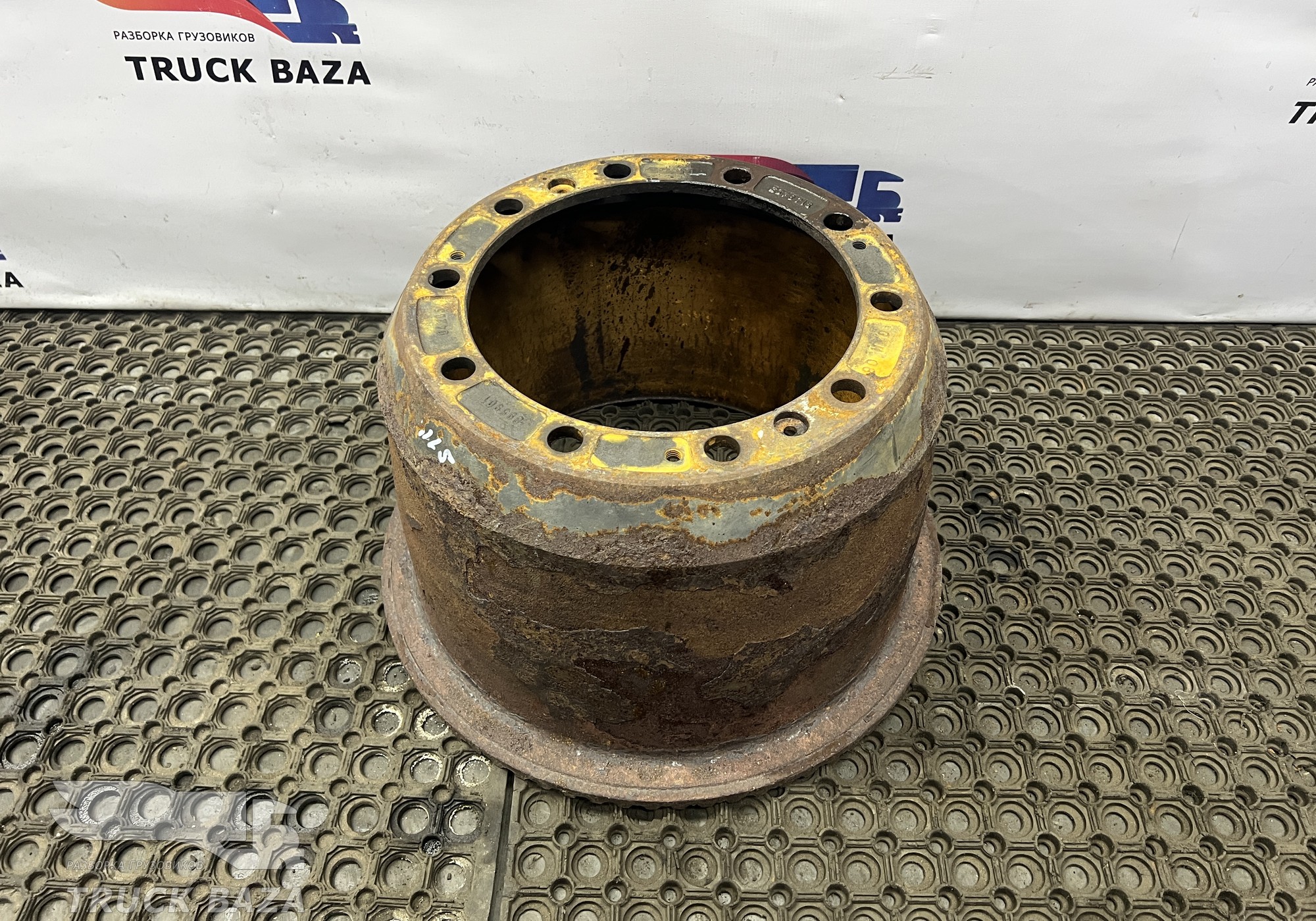 2378716 Барабан тормозной задний
