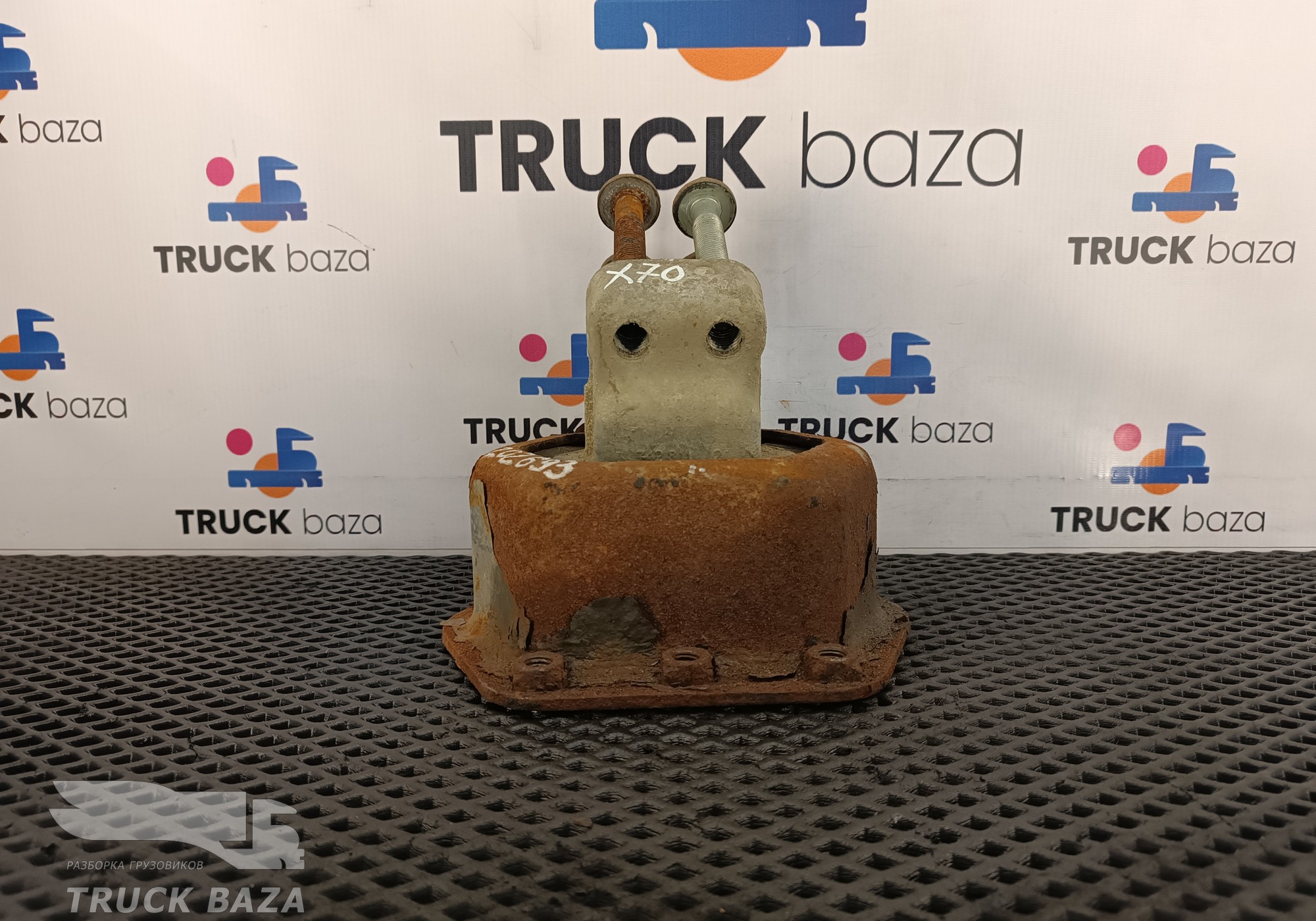 7421068 Подушка двигателя задняя для Daf CF