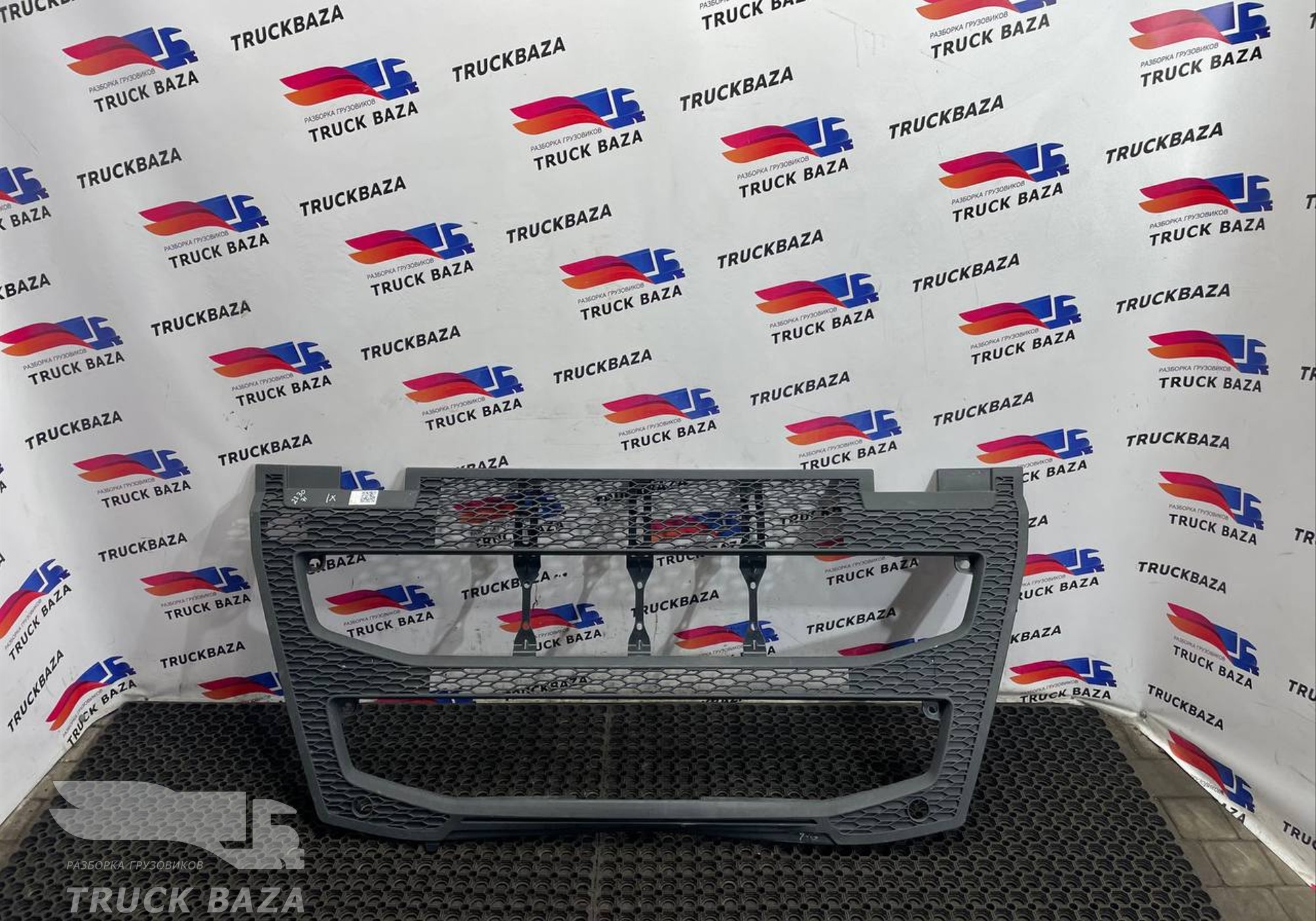 82491908 Решетка радиатора для Volvo FH 4 (с 2012)