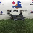 2593373 Кронштейн брызговика левый для Audi A4