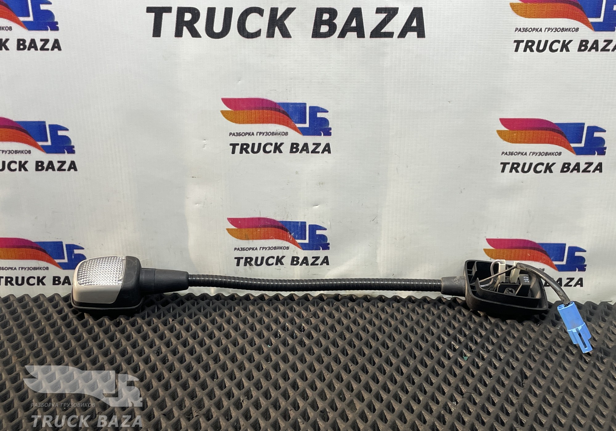 1762453 Плафон салонный для Scania 4-series