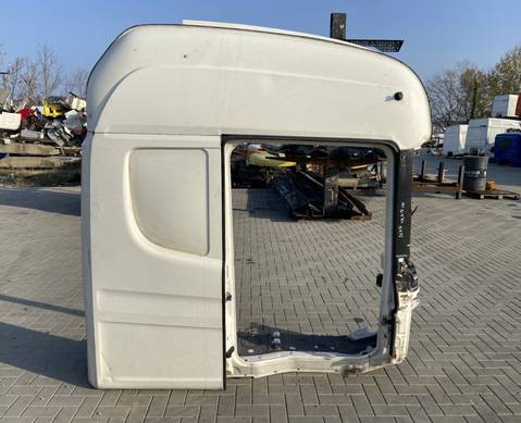 Боковина кабины правая для Scania 5-series R (с 2004 по 2016)