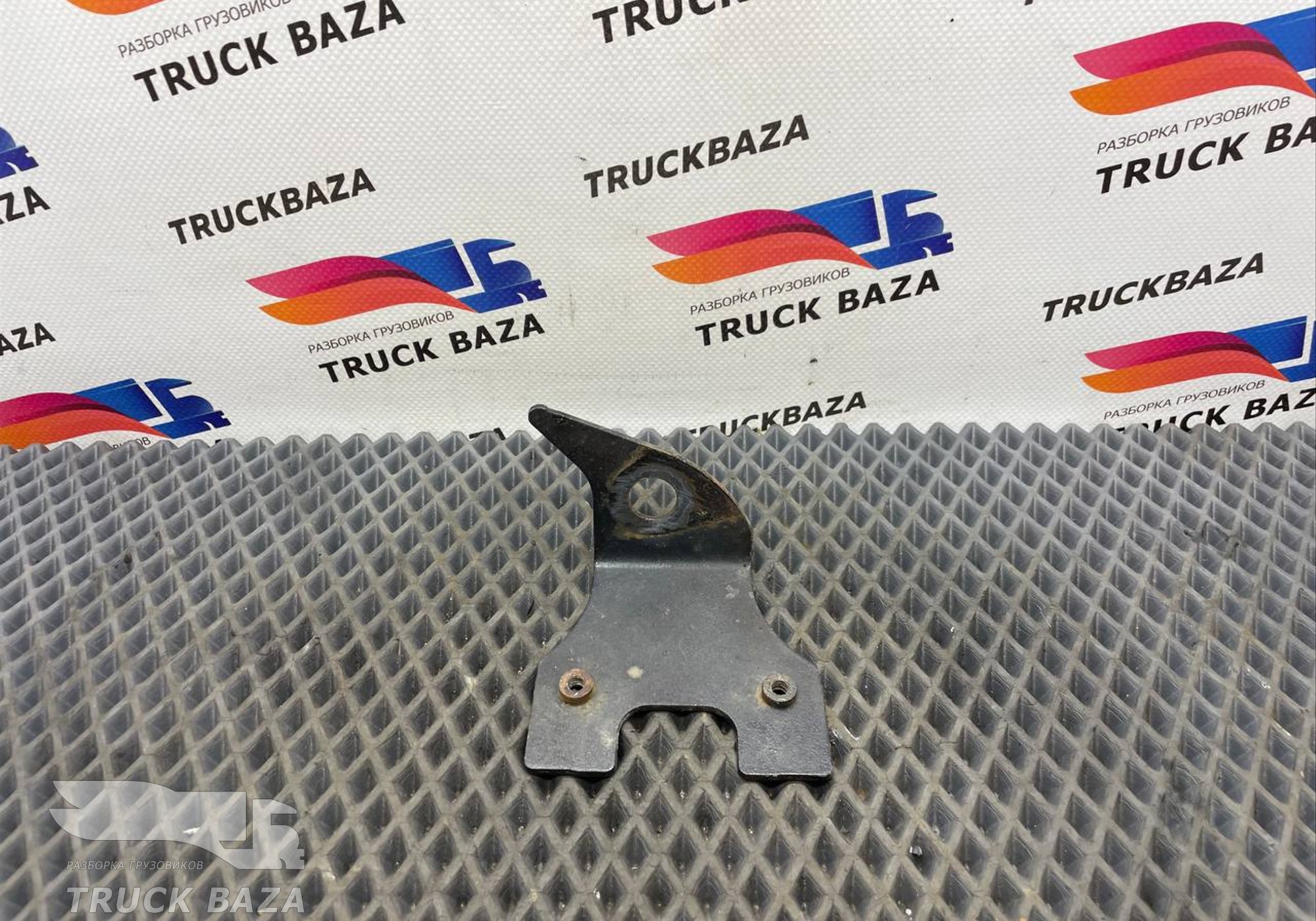 81517155092 Кронштейн тормозных трубок для Man TGX TG3 (с 2020)