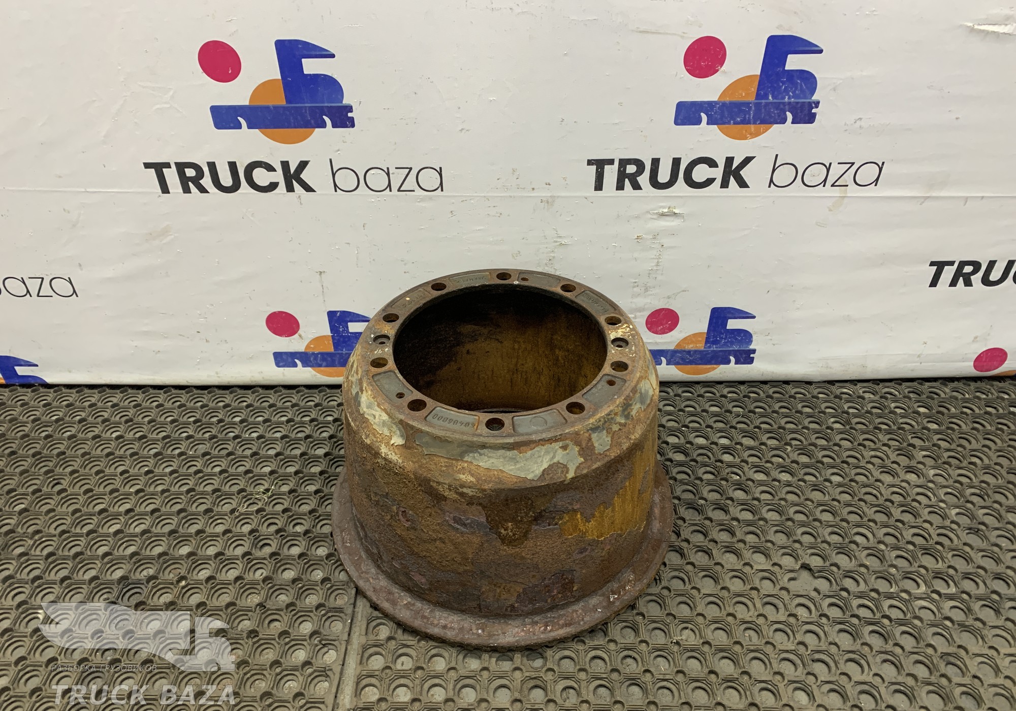 2378716 Барабан тормозной задний