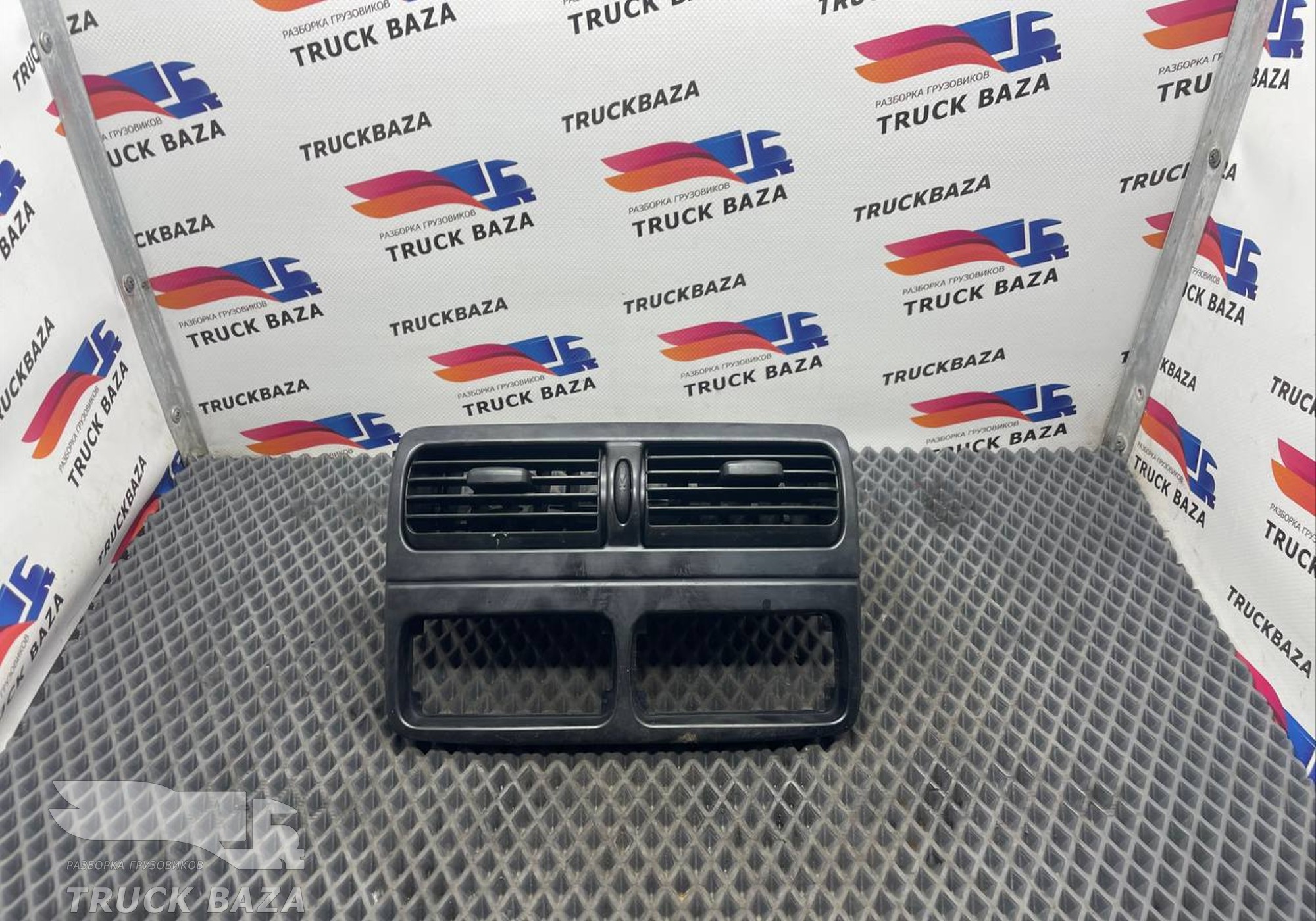 A9438300454 Дефлектор воздушный для Mercedes-Benz Actros MP3 (с 2008)