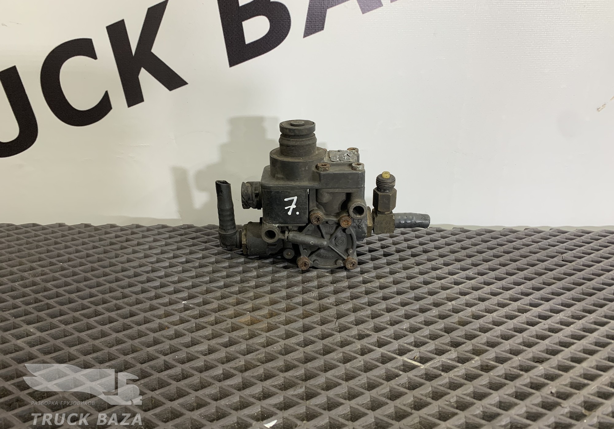 4721950160 Кран ABS для Renault Magnum I (с 1990 по 1997)