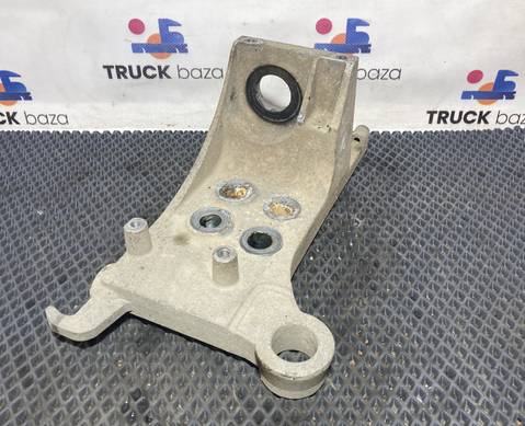 1735002 Кронштейн переднего бампера левый для Daf XF105 (с 2005)