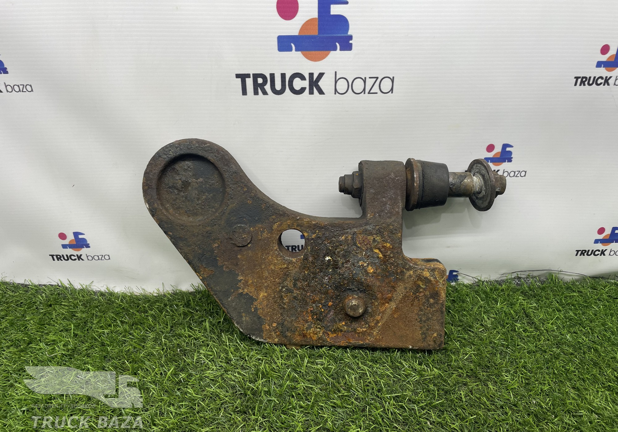 54902905535 Кронштейн амортизатора передний левый для КАМАЗ 5490 (с 2013)