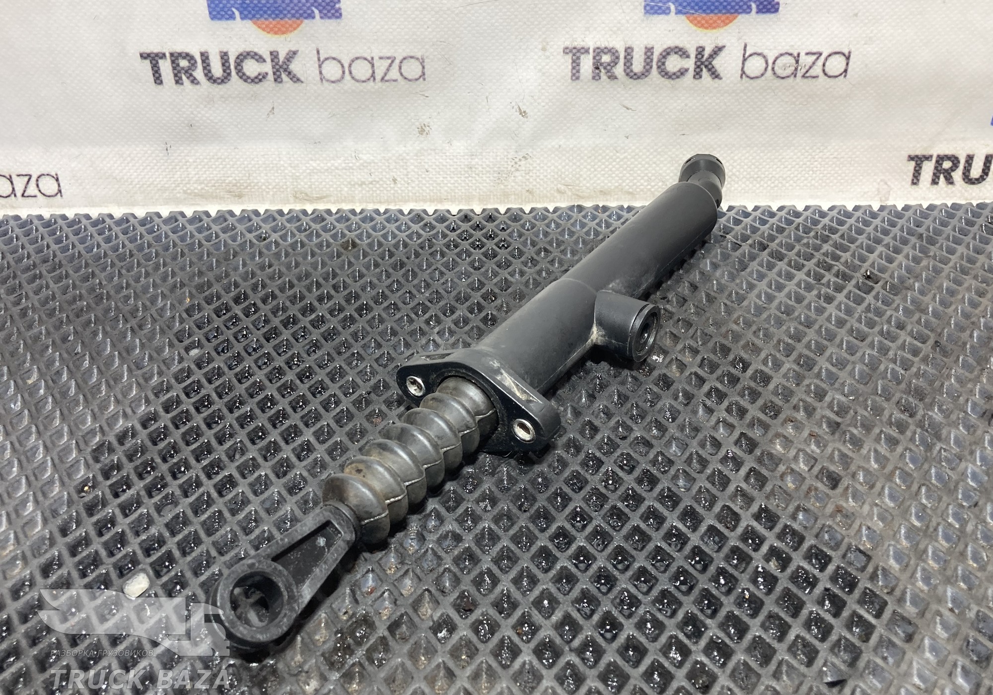 A0022950206 Цилиндр сцепления главный для Mercedes-Benz Actros