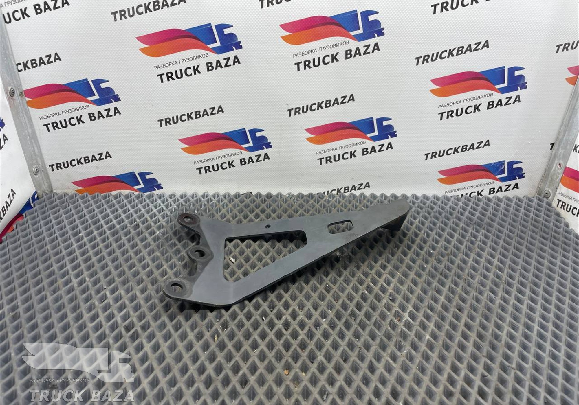 A9605016822 Кронштейн вентилятора охлаждения для Mercedes-Benz Actros New Actros MP4 (с 2011)