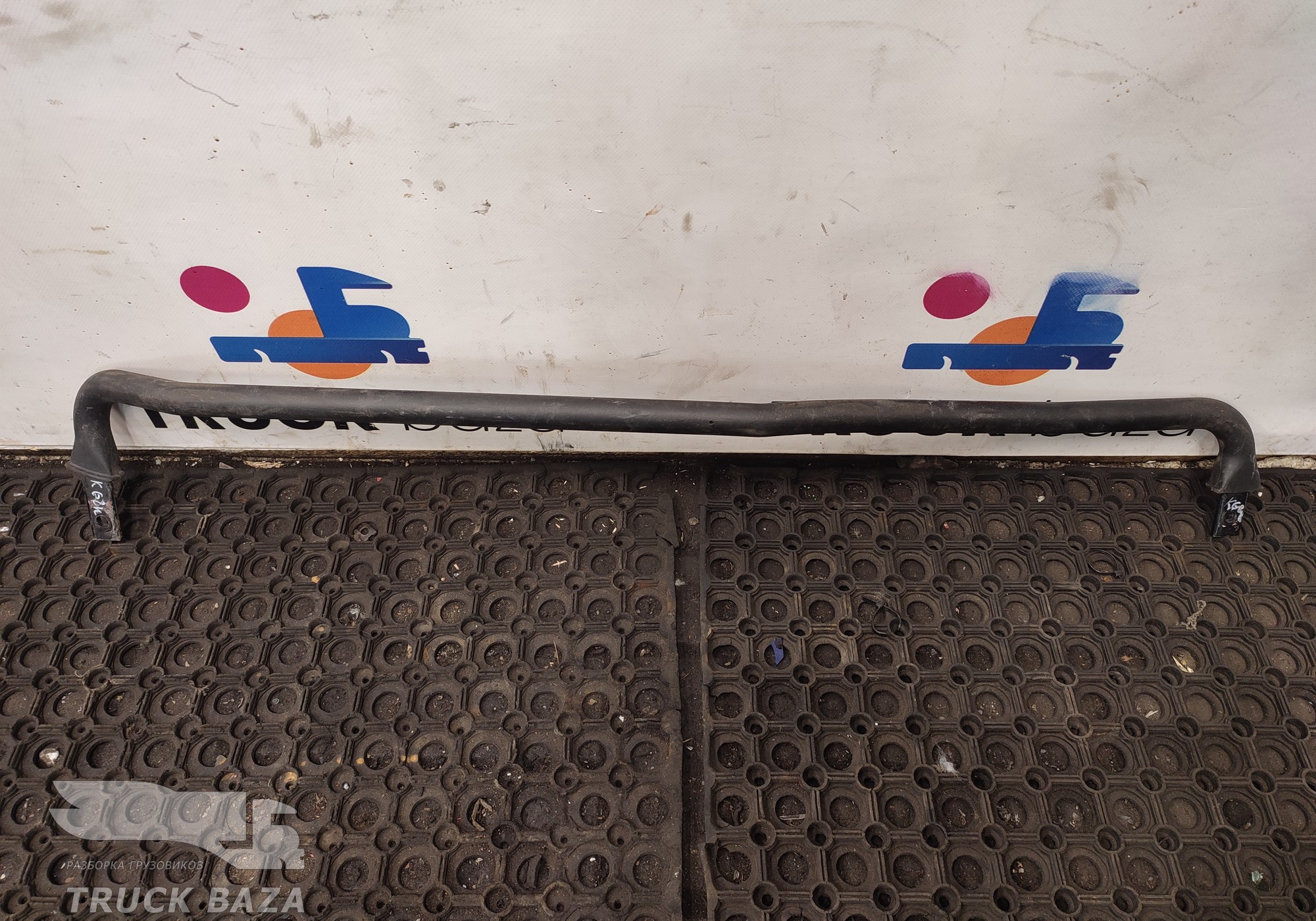 549018202022 Поручень кабины передний правый для КАМАЗ 5490 (с 2013)