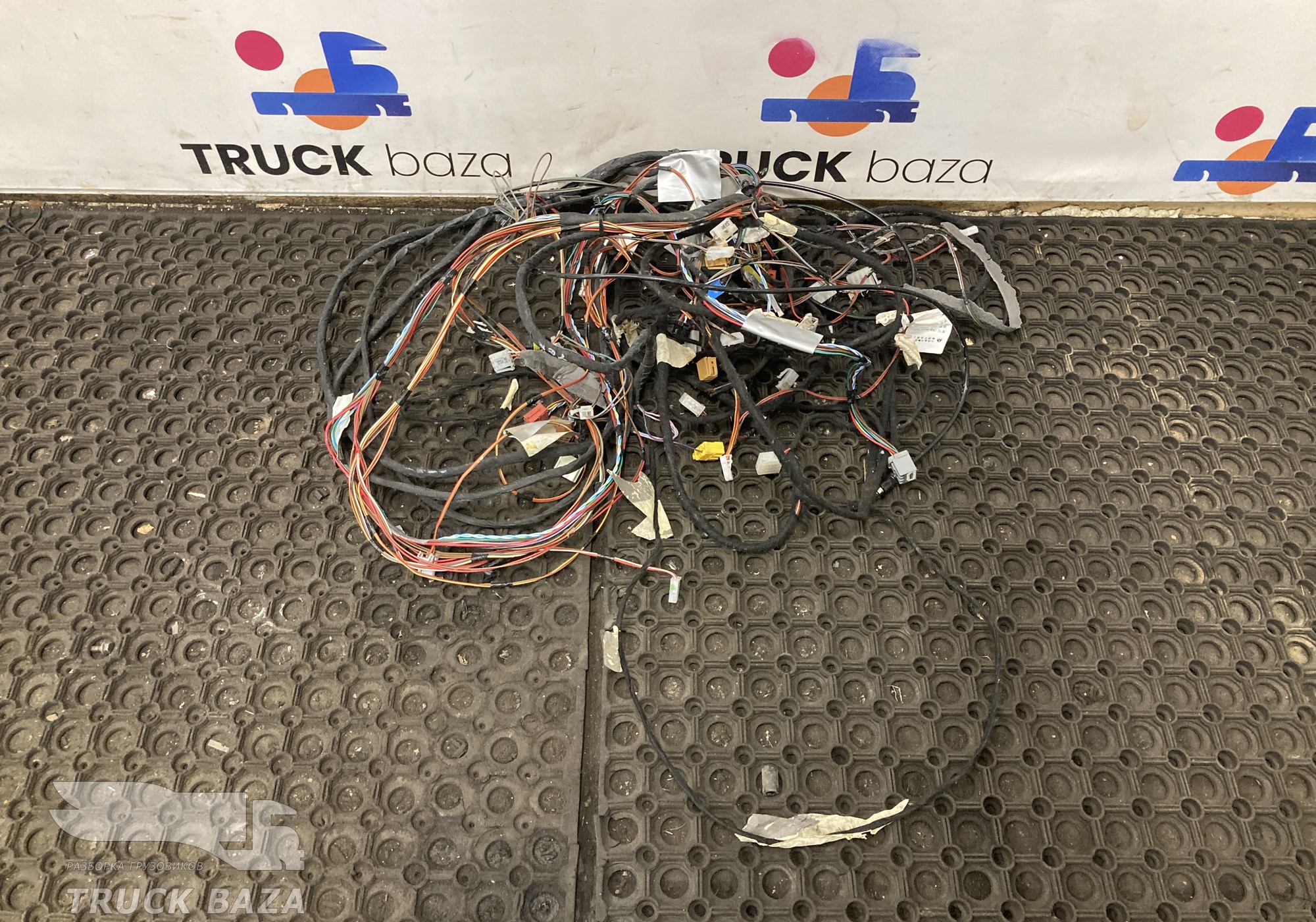 752254526034 Проводка спальника для Sinotruk Sitrak C7H