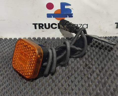 81252606152 Фонарь габаритный для Man TGX TG3 (с 2020)