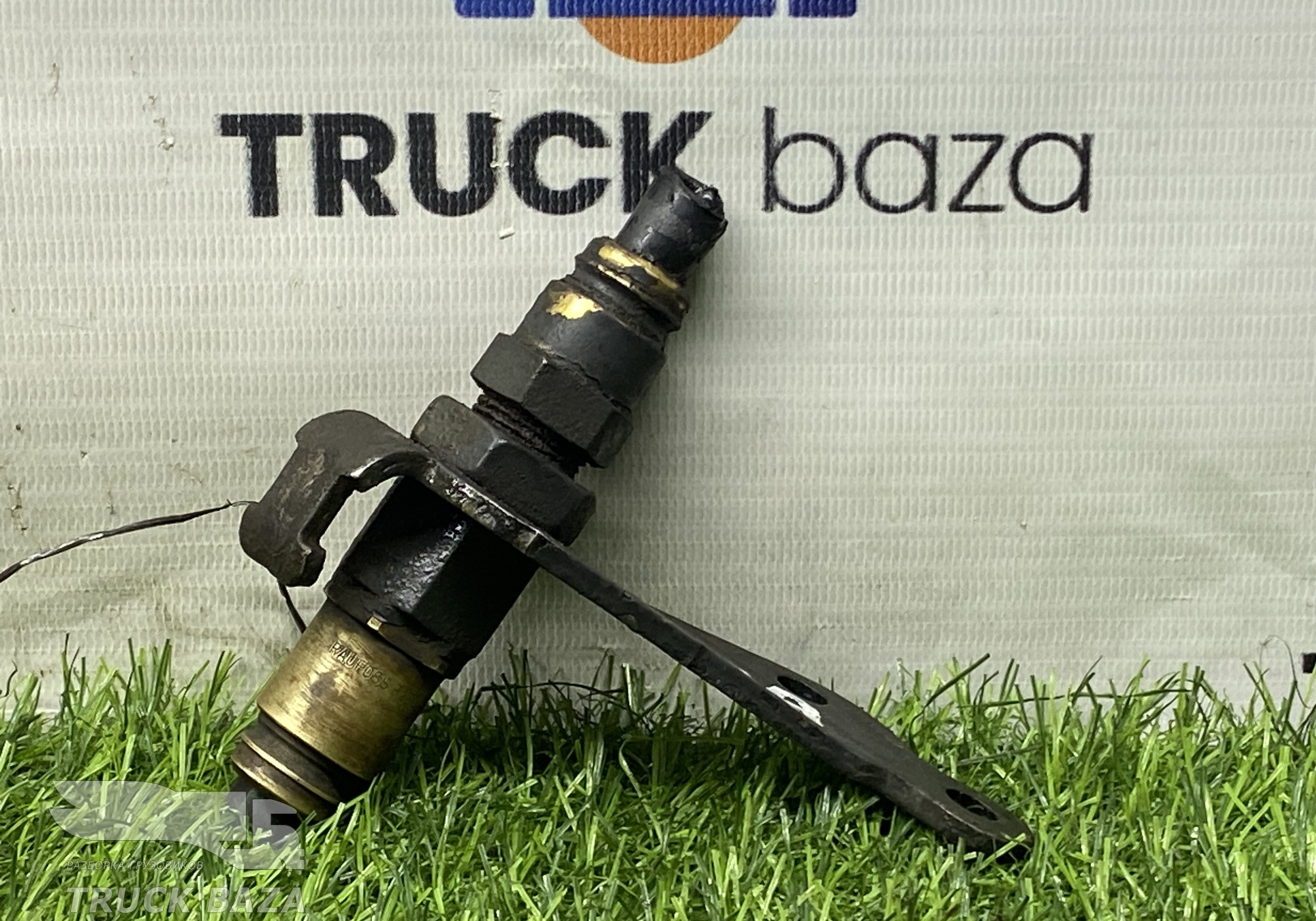 1933395 Кронштейн крепления трубок