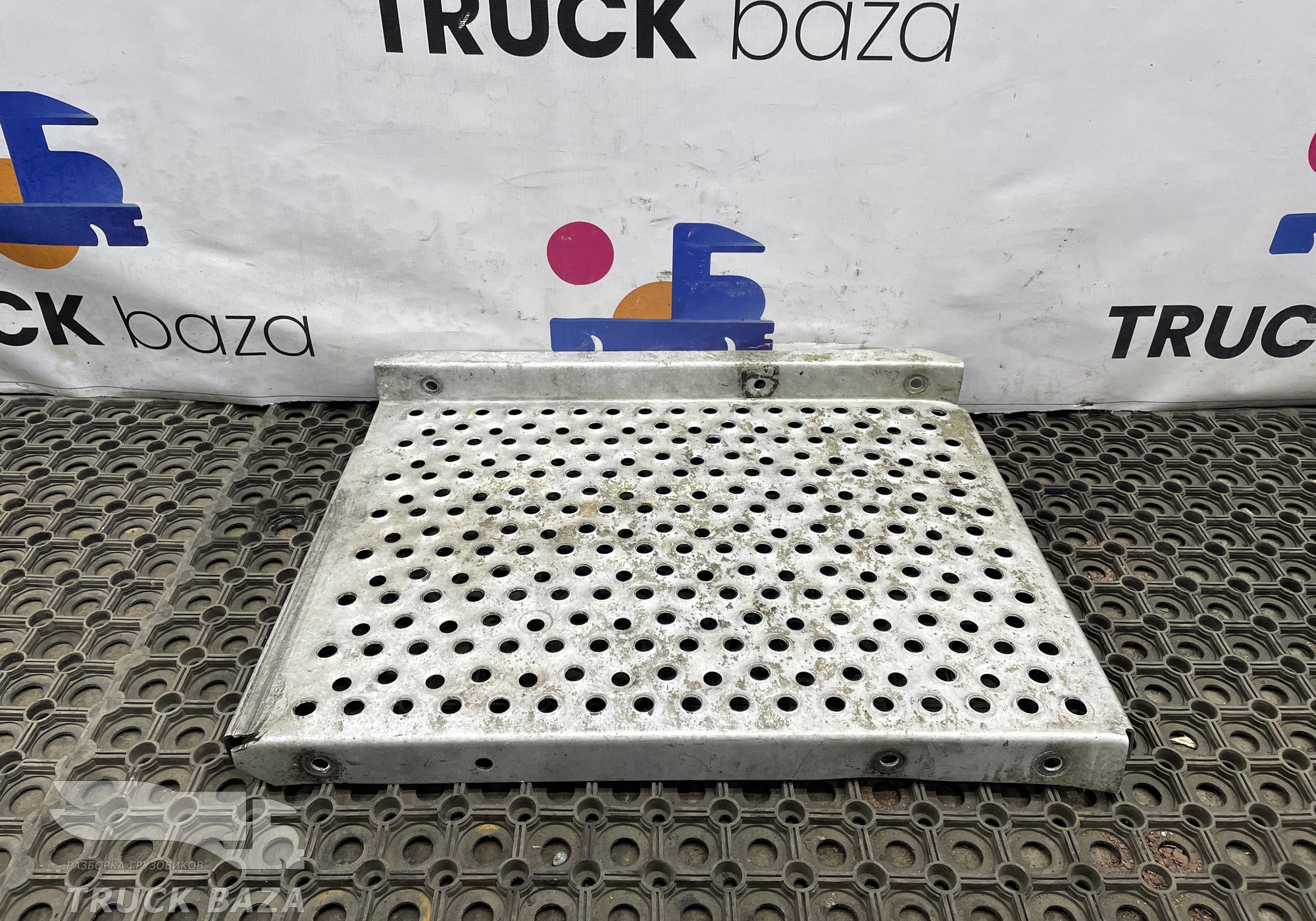 A9415230601 Трап на раму за кабиной