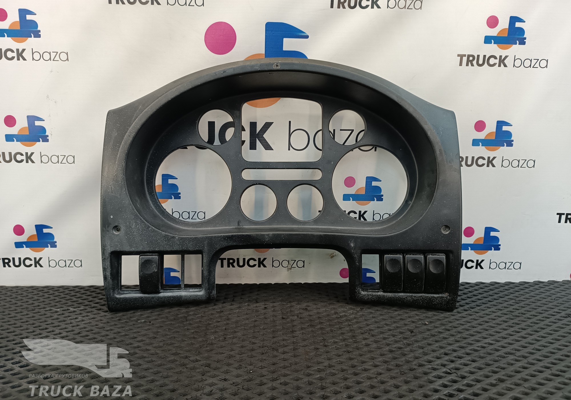 1446852 Накладка панели приборов для Daf XF105 (с 2005)