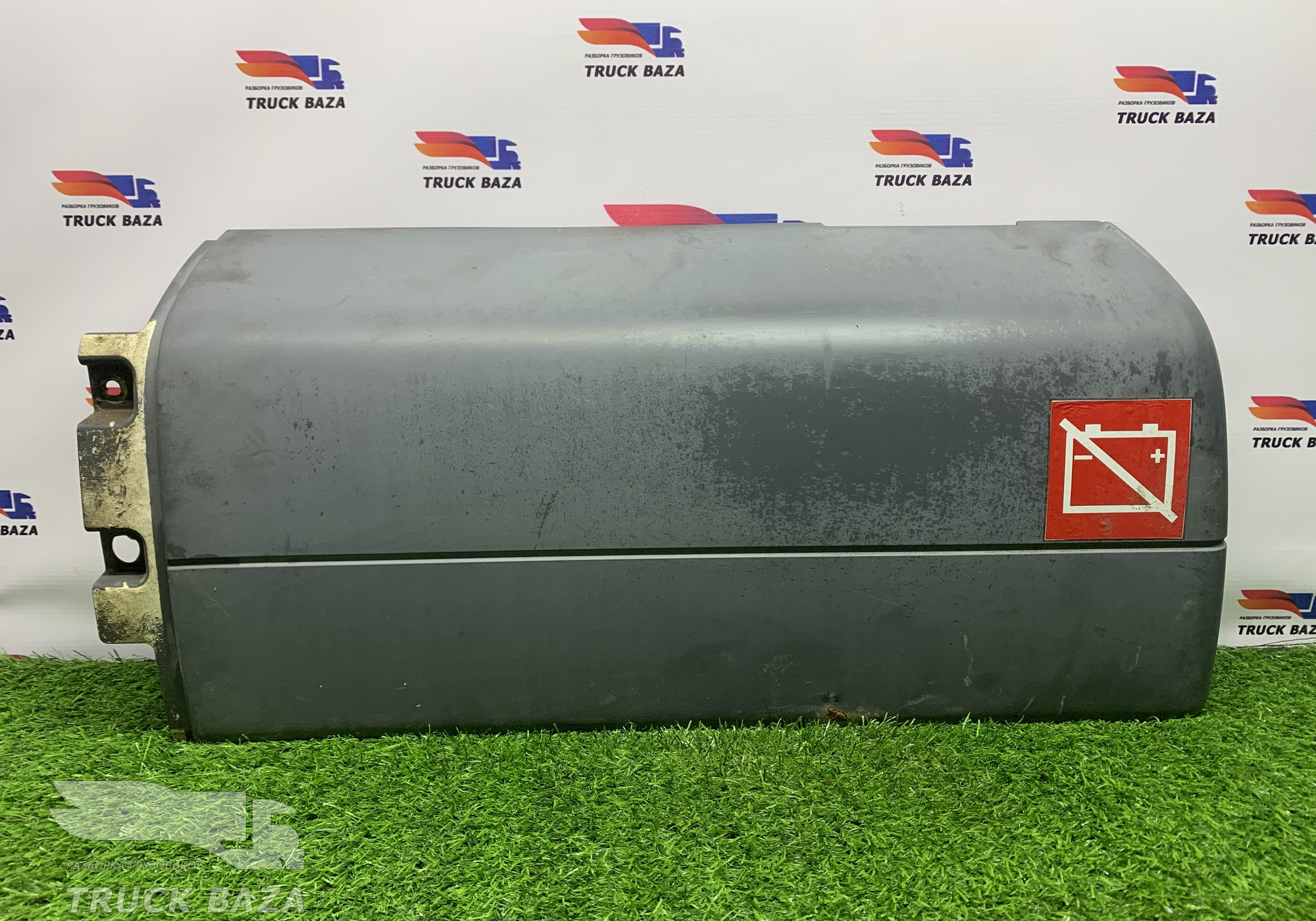 82615100057 Продолжение крыла левого