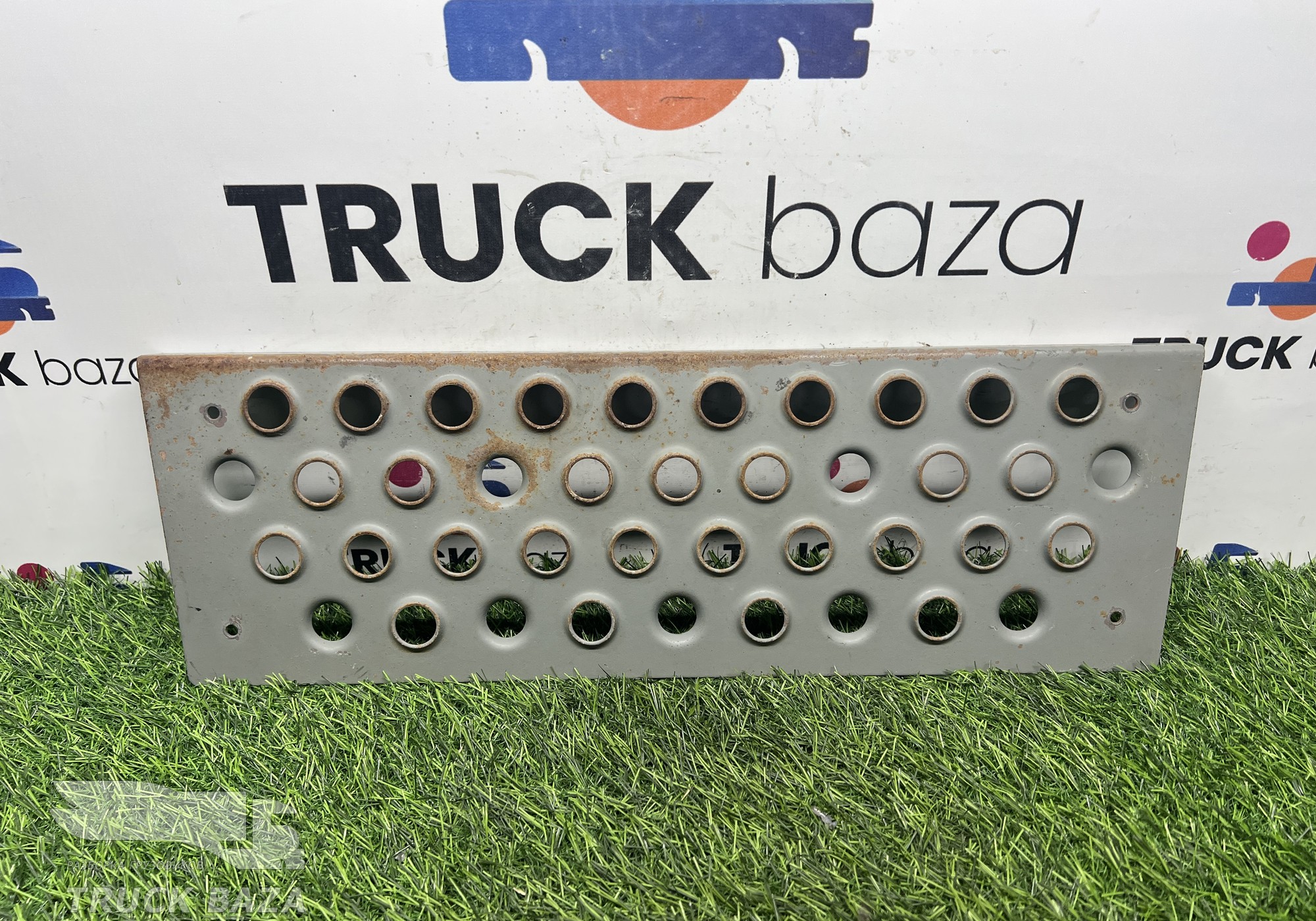 A9416663328 Площадка подножки