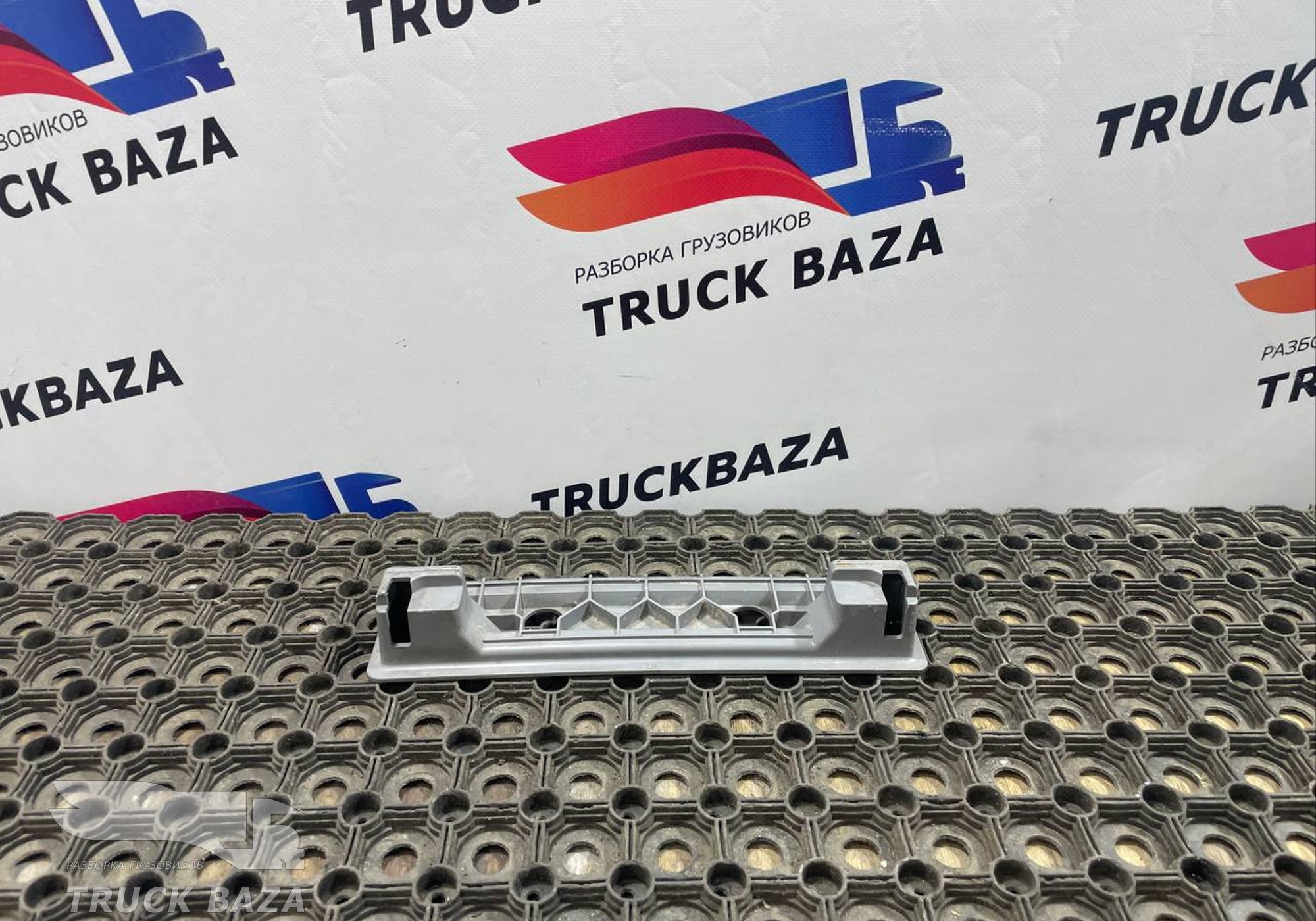 9606835708 Накладка салона для Mercedes-Benz Actros New Actros MP4 (с 2011)