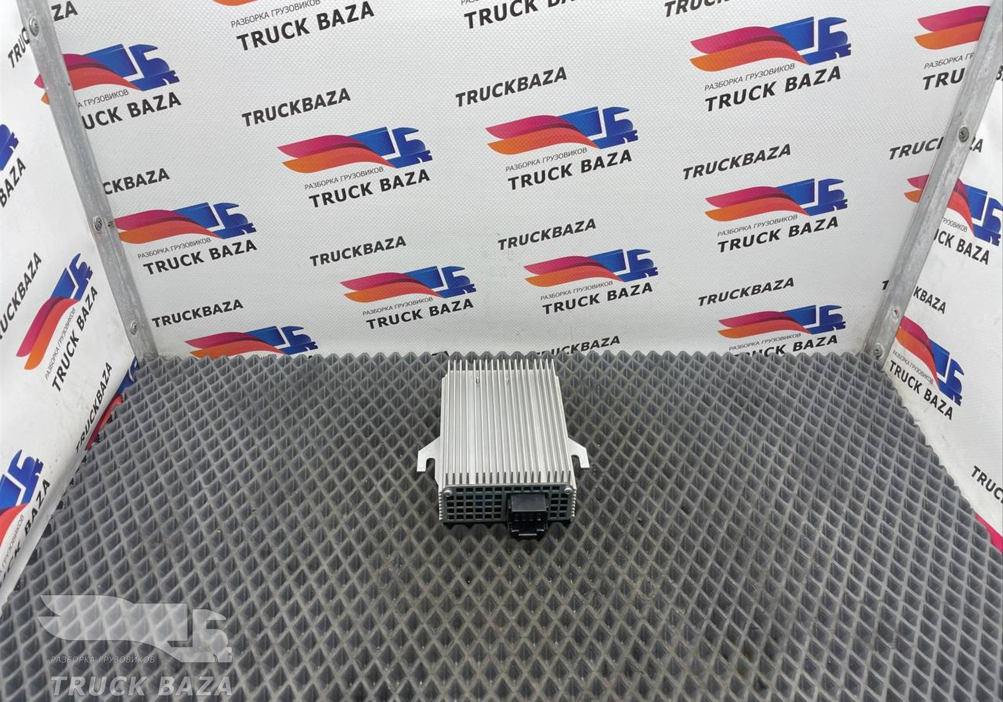 20724975 Преобразователь напряжения для Volvo FH FH13 (с 2002 по 2008)