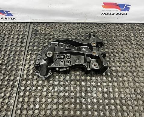 1846826 Кронштейн переднего бампера левый для Scania 5-series R (с 2004 по 2016)