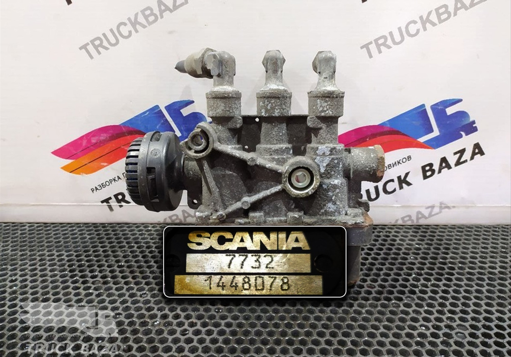 1448078 Кран уровня пола главный для Volvo