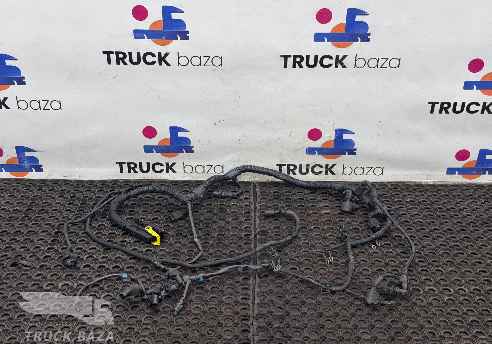 0005457483 Проводка двигателя