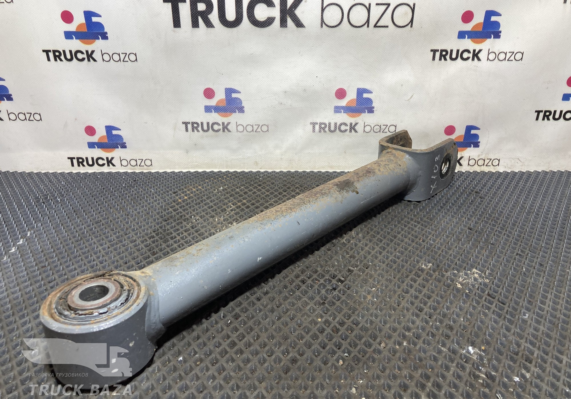 1436699 Стойка заднего стабилизатора