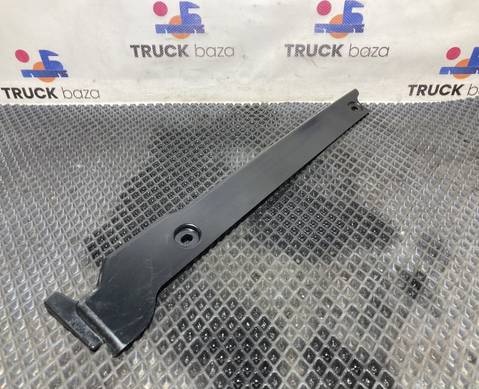 81624100178 Обшивка стойки лобового стекла правая для Man TGS II (с 2012)