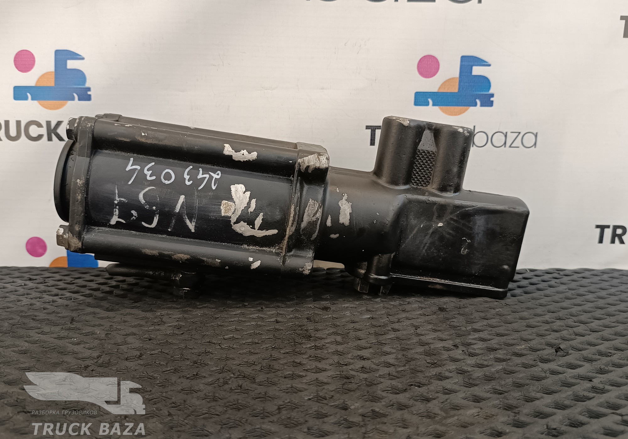 81326906014 Клапан КПП пневматический для Man TGS