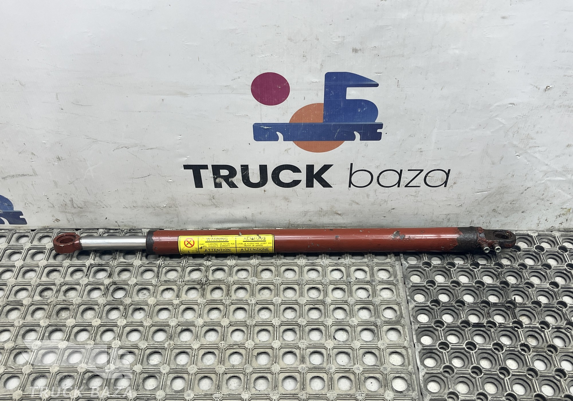 98427951 Цилиндр подъема кабины