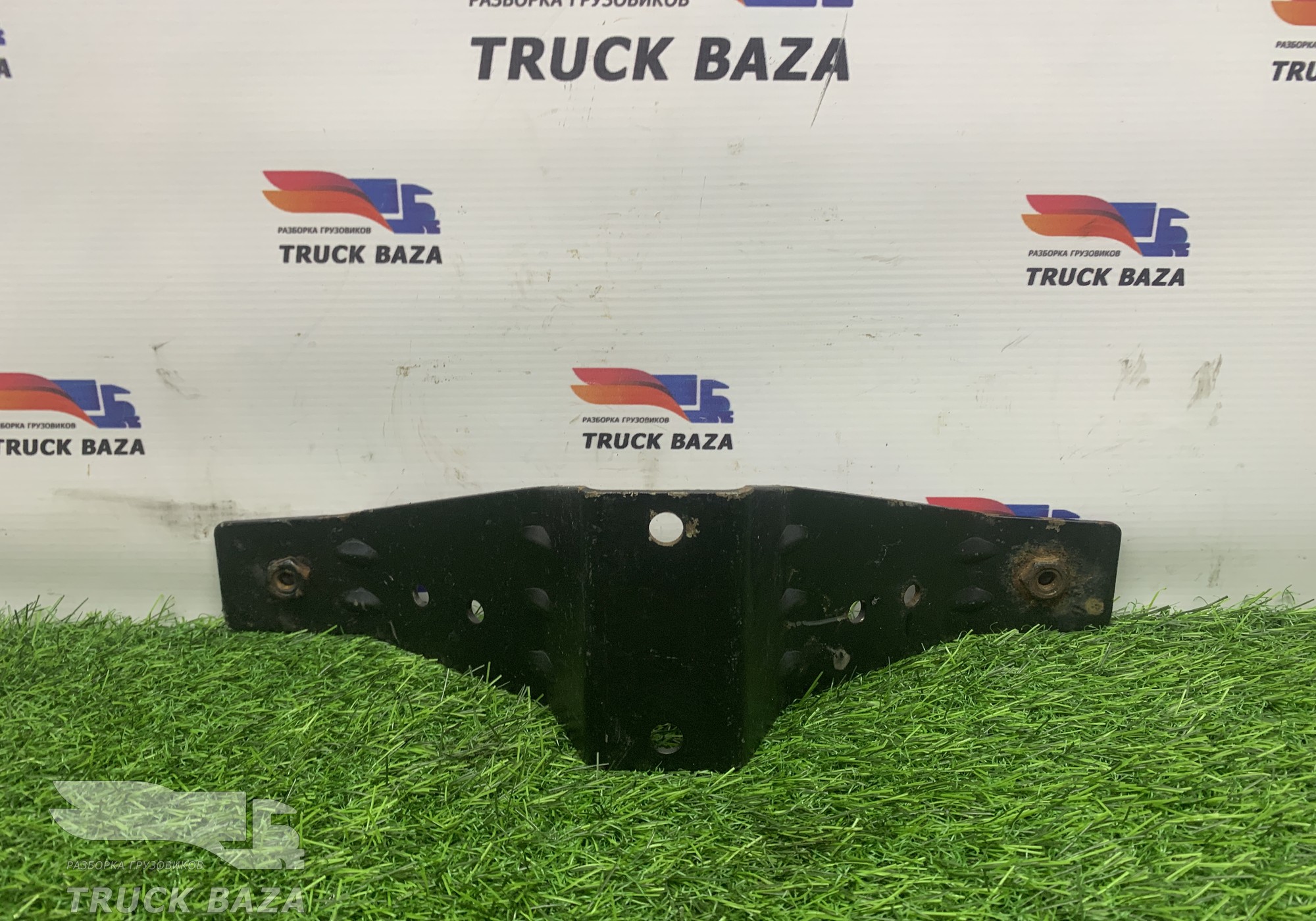 549018405191 Кронштейн подножки для КАМАЗ 54901