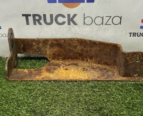 5490840504110 Кронштейн подножки левый для КАМАЗ 5490 (с 2013)