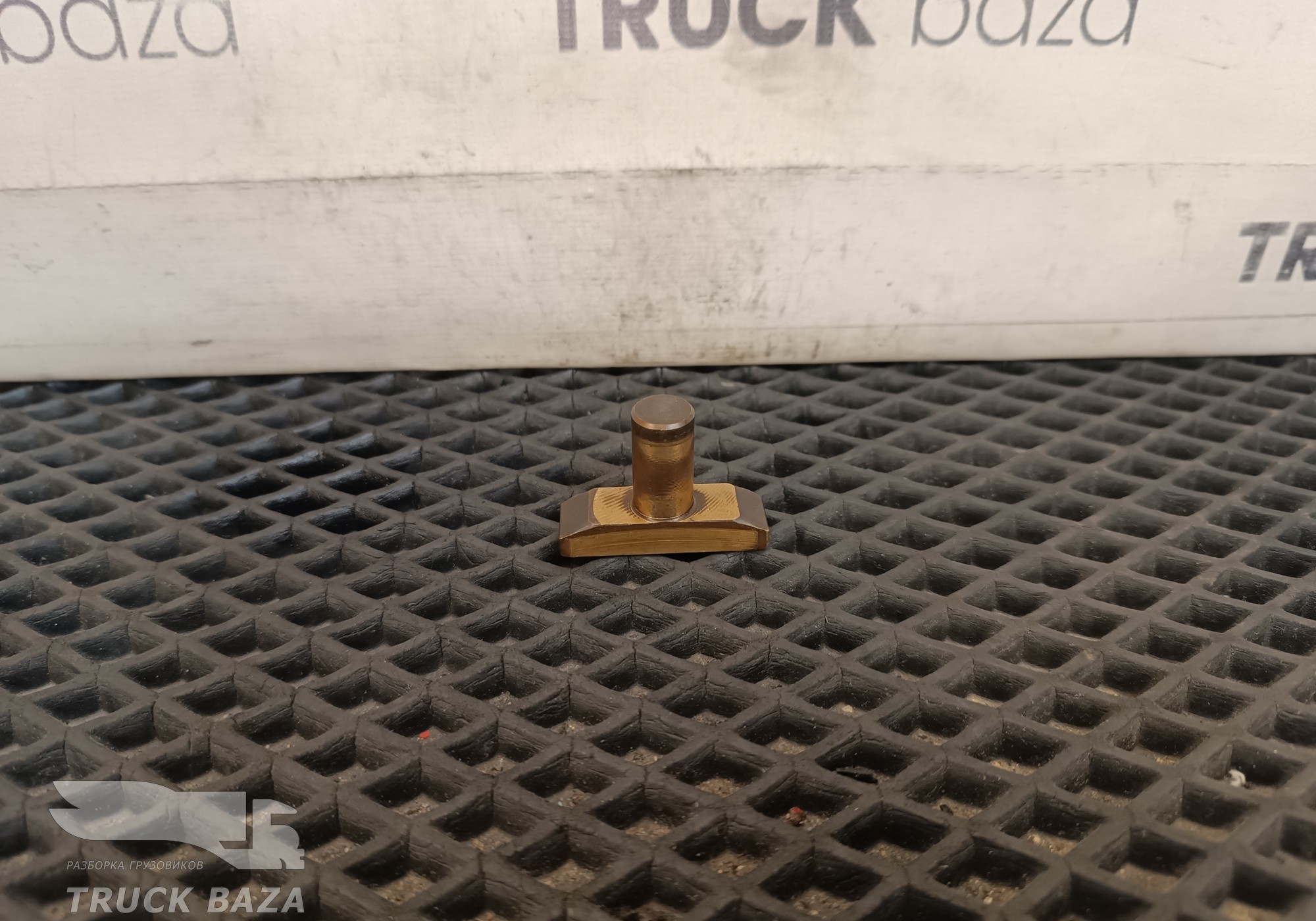81325260039 Сухарь вилки КПП для Renault Magnum
