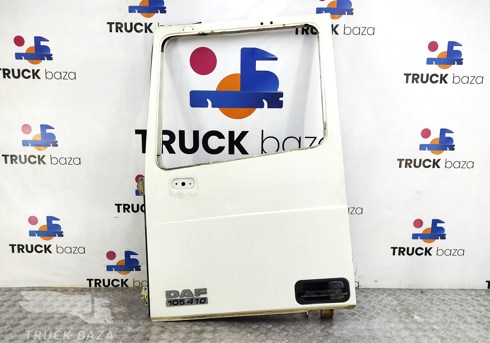 1676218 Дверь левая каркасом для Daf 95XF