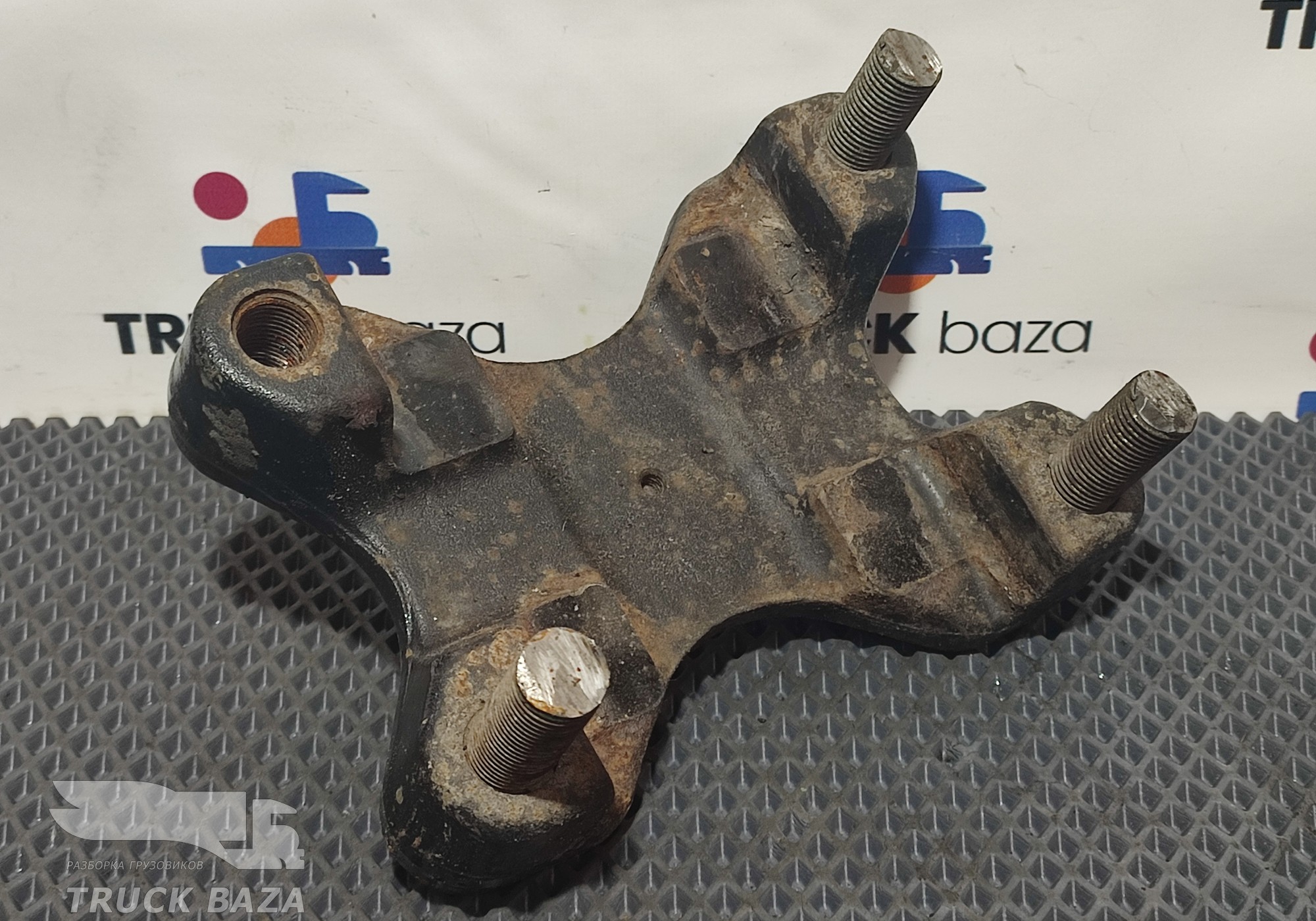 81413350165 Кронштейн пневморессоры заднего моста