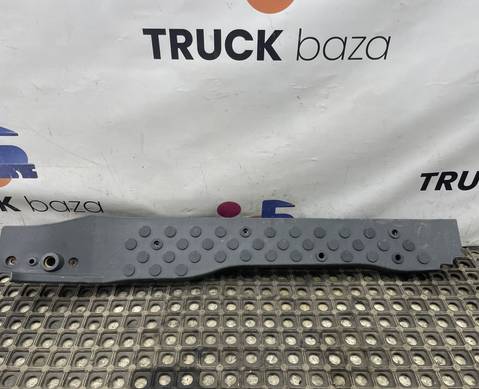 A9416800335 Накладка на порог наружная правая для Mercedes-Benz Actros MP1 (с 1996 по 2003)